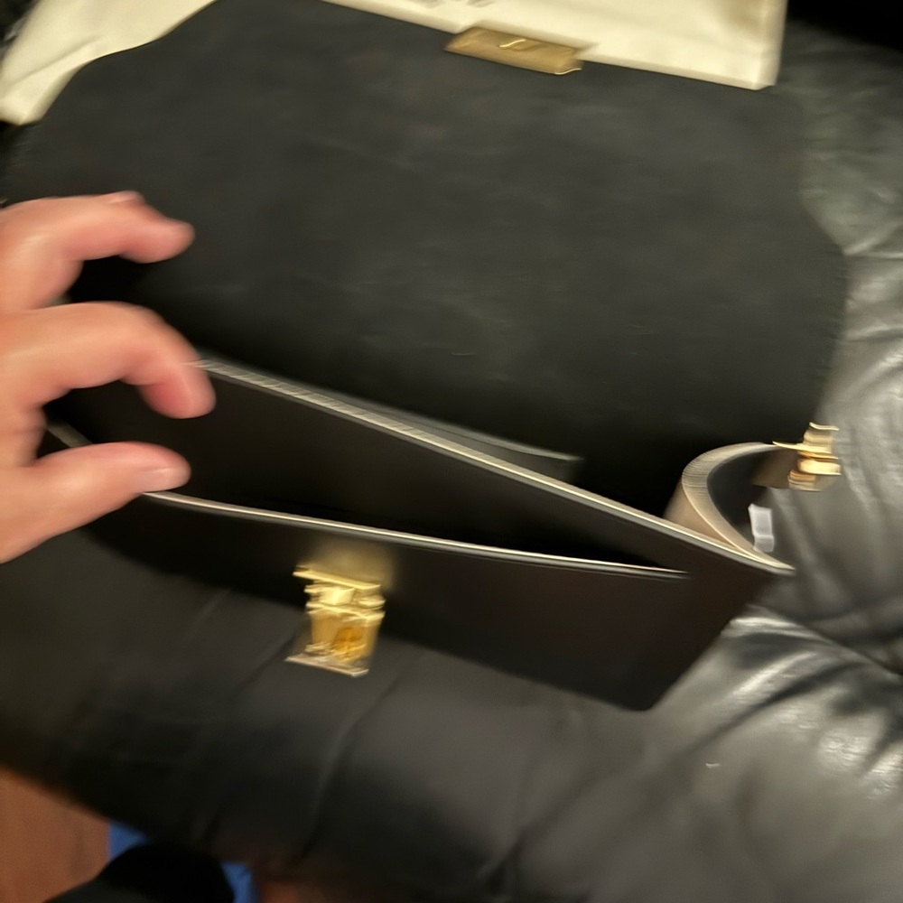 BASILE Handbag - Picture 8 of 12